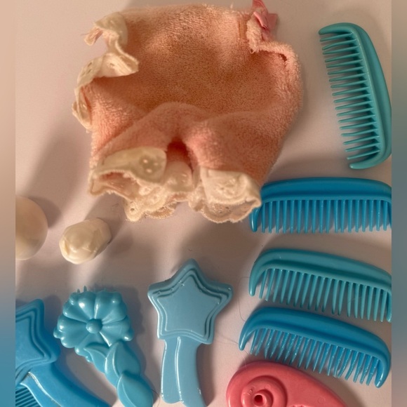 LOT OF 15 VINTAGE HASBRO G1 1980s MY LITTLE PONY HAIR BRUSH COMBS Jumper Rattle - Picture 4 of 6